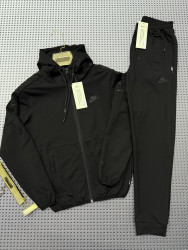 Спортивні костюми чоловічі оптом