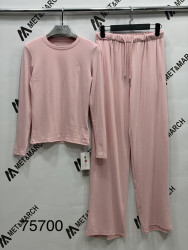 Костюмы женские оптом 20918576 75700-65