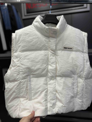 Жилетки жіночі оптом ---