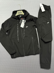 Спортивні костюми чоловічі оптом