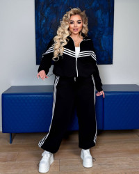 Спортивні костюми жіночі оптом