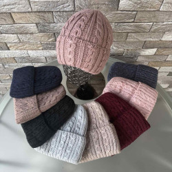 Шапки жіночі оптом