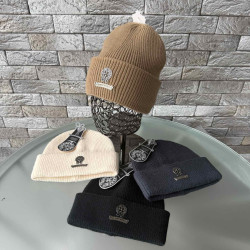 Шапки жіночі оптом