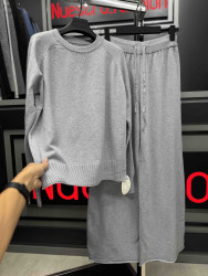 Костюми жіночі оптом 