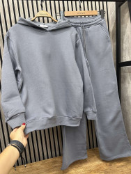 Спортивні костюми жіночі на флісі оптом ---