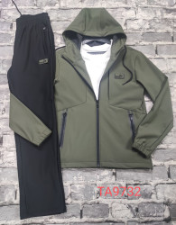 Спортивні костюми чоловічі оптом