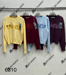 Светри жіночі оптом