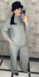 Костюми жіночі оптом 