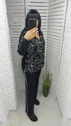 Костюми жіночі оптом ---