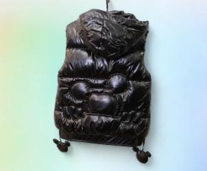 Жилетки подростковые (черный) оптом 73061495 11-131