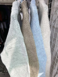 Светри жіночі оптом