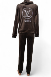 Спортивні костюми жіночі на хутрі оптом        