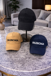 Кепки жіночі оптом