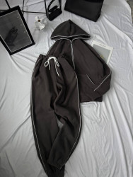 Спортивні костюми жіночі на флісі БАТАЛ оптом --