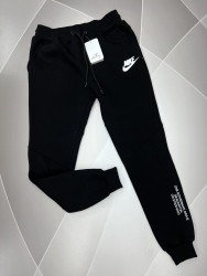 Спортивные штаны мужские на флисе (черный) оптом 19360872 01-6