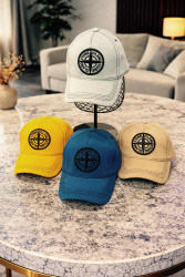 Кепки жіночі оптом