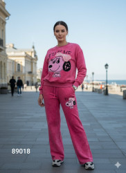 Спортивні костюми жіночі оптом 