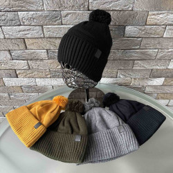 Шапки дитячі оптом