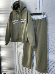 Спортивные костюмы женские на плюше оптом 47892501 8441-152