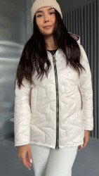 Куртки демисезонні жіночі оптом ELFBERG