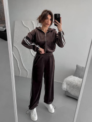 Спортивні костюми жіночі оптом