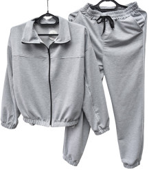 Спортивні костюми жіночі оптом