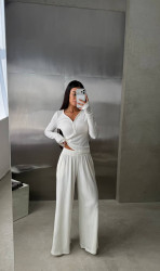 Костюми жіночі оптом --