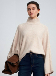 Светри жіночі оптом