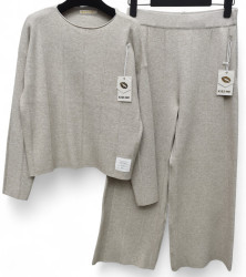 Костюми жіночі ПОЛУБАТАЛ оптом Kiss Me 