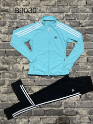 Спортивні костюми жіночі оптом