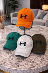 Кепки жіночі оптом