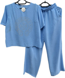 Костюми жіночі оптом