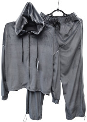 Спортивні костюми жіночі оптом