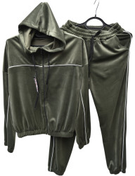 Спортивні костюми жіночі оптом