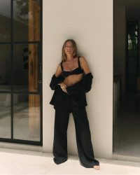 Костюми жіночі (2-ка) оптом ANNA LARINA 