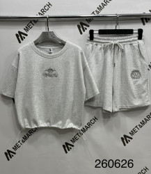 Спортивні костюми жіночі оптом