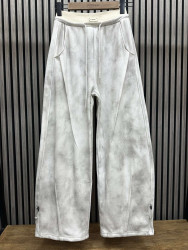 Спортивні штани жіночі на плюші оптом