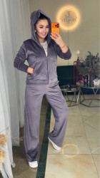 Спортивні костюми жіночі оптом Soficor