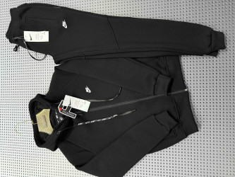 Спортивні костюми на флісі чоловічі оптом