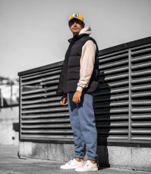 Жилетки чоловічі оптом INTRIGA