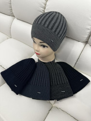 Шапки чоловічі оптом 