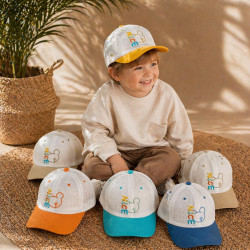 Кепки дитячі оптом