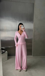 Костюми жіночі оптом