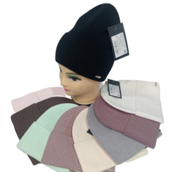 Шапки жіночі оптом