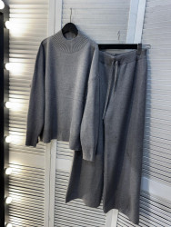 Костюми жіночі оптом 