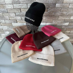 Шапки жіночі оптом