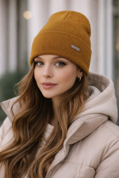 Шапки жіночі оптом 