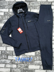 Спортивні костюми чоловічі оптом