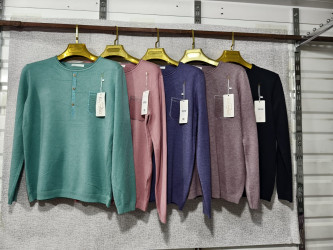 Светри жіночі оптом 