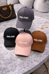 Кепки жіночі оптом